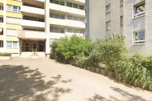 Wertstabil: Gepflegte 2-ZKB mit Aussichtsbalkon und TG-Stellplatz! – 67071 Oggersheim, Ludwigshafen am Rhein – Vorschaubild 2