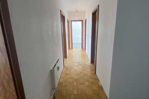 Vollständig renovierte 3-Zimmer-Wohnung mit Balkon in Köln – Stresemannstraße 5, 51149 Köln – Vorschaubild 3