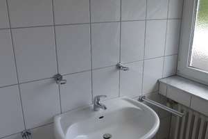 Gepflegte  2-Raum-Wohnung mit Einbauküche und Gartennutzung – Nünningstraße 30, 45141 Frillendorf, Essen – Vorschaubild 15