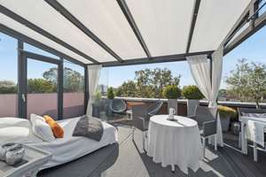 Exklusive Maisonette mit Dachterrasse, Dom-Blick und 2 Stellplätzen