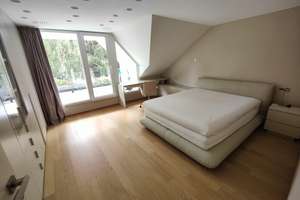 Designer Maisonette-Wohnung nähe Zoopark mit Blick ins Grüne, Fussbodenheizung, Kamin, Terrasse – Die vollständige Adresse der Immobilie erhältst du vom Anbieter., 40239 Düsseltal, Düsseldorf – Vorschaubild 33
