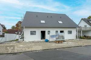 Neubau Doppehaushälfte - Linke Seite - Erstbezug - mit Carport und komplett Schlüsselfertig // Provi – Die vollständige Adresse der Immobilie erhältst du vom Anbieter., 88690 Uhldingen-Mühlhofen – Vorschaubild 2