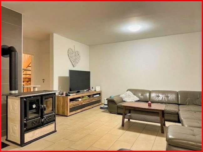 Immobilie in Langenenslingen - *Autark Wohnen: KfW 40 ZFH in Langenenslingen* - Bild 2