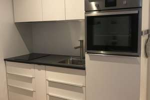Möbliertes Single-Appartement in perfekter Lage direkt an der U2 Milbertshofen – Keferloherstrasse 99, 80807 Milbertshofen, München – Vorschaubild 1