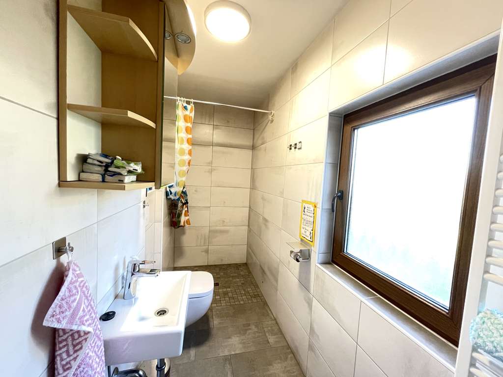 Immobilie in Sankt Wendel - GUT aufgeteiltes Wohnhaus 
für die GROSSE Familie - 
Machen SIE Ihr Schmuckstück daraus...! - Bild 4