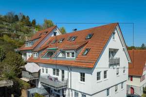 Lichtdurchflutete Maisonette-Wohnung | Tolles Raumangebot | Dachterrasse & Loggia | TG-Stellplatz
