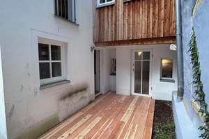 Charmante Souterrainwohnung mit Terrasse in der Regensburger Innenstadt – Die vollständige Adresse der Immobilie erhältst du vom Anbieter., 93047 Innenstadt, Regensburg – Vorschaubild 11