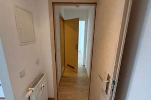 TOP Wohnlage mit Süd-Balkon am Wohnzi. !! – Sachsenring 41, 9127 Gablenz, Chemnitz – Vorschaubild 9