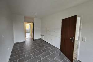 Renovierte 3-Zimmer-Wohnung sucht neuen Mieter – Mohrhennsfeld 34, 42369 Ronsdorf, Wuppertal – Vorschaubild 3
