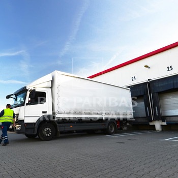 Lager- und Logistikhalle in Garching/an der A9 gelegen