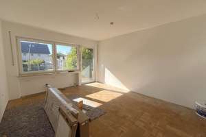 Frisch renovierte 3-ZKB-Erdgeschosswohnung mit Garten in Meitingen-Herbertshofen! – Adelstätter Weg 4, 86405 Meitingen – Vorschaubild 3