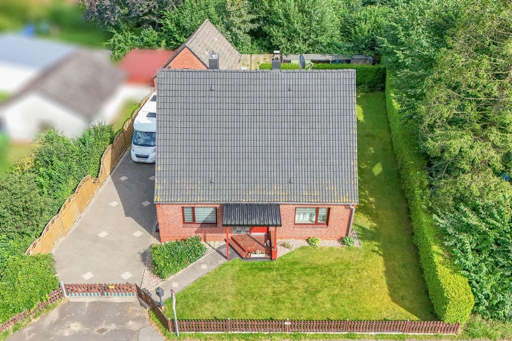 Immobilie in Hohenlockstedt - Provisionsfreier Rotklinker mit Doppelgarage! - Bild 2