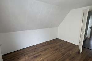 Großzügige Maisonette-Wohnung mit zwei Balkonen in Bremen-Findorff – Die vollständige Adresse der Immobilie erhältst du vom Anbieter., 28215 Findorff-Bürgerweide, Bremen – Vorschaubild 17