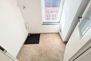 MG-Eicken: Besondere  Wohnung mit Empore und Balkon – Marienkirchstraße 1, 41061 Eicken, Mönchengladbach – Vorschaubild 17