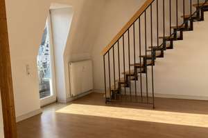 Attraktive DG-Maisonette Wohnung im Denkmalschutzobjekt  zu verkaufen  *provisionsfrei* – Lichstr. 19, 51373 Wiesdorf, Leverkusen – Vorschaubild 2