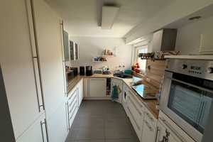 Stilvolle 3-Raum-Wohnung mit Einbauküche in Heilbronn – Friedhofstraße 4, 74074 Heilbronn – Vorschaubild 1