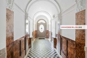 IMMOBERLIN.DE - Lichtdurchflutete Altbauwohnung mit Lift in sehr beliebter Lage – Die vollständige Adresse der Immobilie erhältst du vom Anbieter., 10439 Prenzlauer Berg, Berlin – Vorschaubild 2
