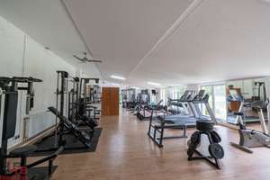 WG-Traum – nicht nur für Sportler! Exklusive möblierte 7-Zimmer-Wohnung – Die vollständige Adresse der Immobilie erhältst du vom Anbieter., 28357 Altstadt, Bremen – Vorschaubild 13