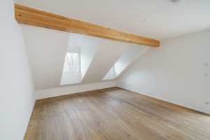 Stilvolle 3-Zimmer-Dachgeschosswohnung mit geh. Innenausstattung mit Balkon und EBK – Stettner Straße 23, 81549 München – Vorschaubild 14