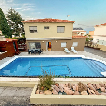 Prächtige freistehende Villa im Herzen von Godella