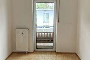 Alltagstaugliche 4-Zimmer-Wohnung in Feldmoching – Smaragdstraße 2, 80995 Ludwigsfeld, München – Vorschaubild 9