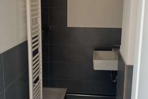 Sonnendurchflutete 2-Zimmer-Wohnung mit Einbauküche und Südwest Balkon in Köln-Raderthal – Raderthaler Straße 29, 50968 Raderthal, Köln – Vorschaubild 12