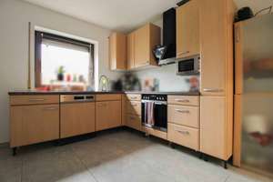 Attraktives Mehrfamilienhaus mit drei Wohneinheiten in Lonnerstadt – Die vollständige Adresse der Immobilie erhältst du vom Anbieter., 91475 Lonnerstadt – Vorschaubild 5