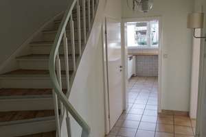 Ihr neues Zuhause in Bonn: Familienfreundliches Reihenmittelhaus mit Garten – Die vollständige Adresse der Immobilie erhältst du vom Anbieter., 53119 Tannenbusch, Bonn – Vorschaubild 9