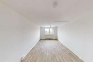2-Raum-Wohnung mit Balkon zum Sofortbezug – Parkstr. 8, 9120 Kapellenberg, Chemnitz – Vorschaubild 5