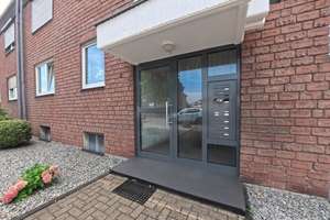 iTH: Fuhlenbrock zum Verlieben: Helle Dachgeschosswohnung mit Balkon, Garage und kurzen Wegen! – 46242 Fuhlenbrock, Bottrop – Vorschaubild 7