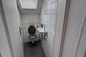 Sofort beziehbarer Dachgeschosstraum im Stuttgarter Westen mit Stellplatz! – Ludwigstr. 58, 70176 Rotebühl, Stuttgart – Vorschaubild 14