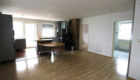 Bild von Dreifamilienhaus in ruhiger Lage von Taunusstein