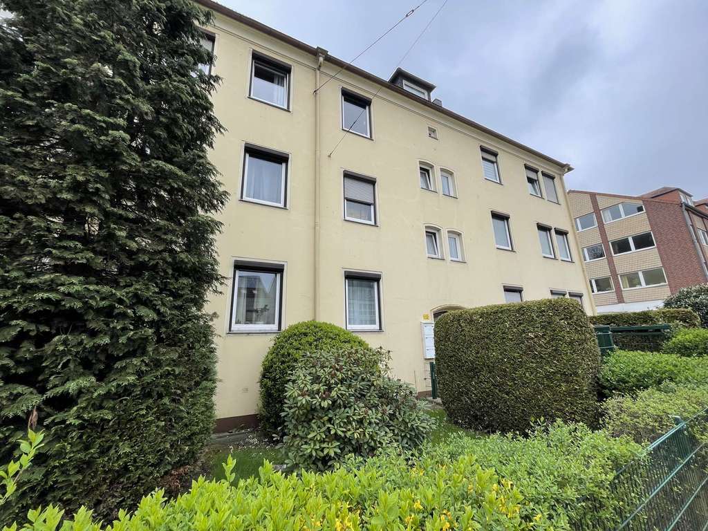 Vermietete, gut geschnittene 3-Zimmer Wohnung mit Balkon in Gröpelingen
