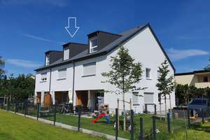 Energiesparend und gesund Wohnen: Neues Holzmassiv-Reihenhaus mit 6 Zimmern in Obermenzing