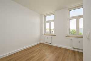 gemütliche 4 Zimmerwohnung mit Balkon und Einbauküche in Leipzig Lindenau – Angerstraße 39, 4177 Leipzig – Vorschaubild 9