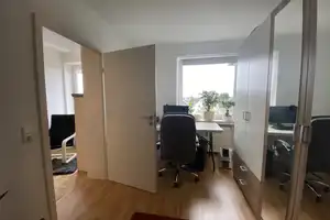 Hannover - Wietzegraben: Herrliche, renovierte Wohnung mit Balkon & Parkplatz! – Sahlkamp, Hannover, 30179 Hannover – Vorschaubild 7