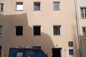 entkerntes Sanierungsobjekt in Vilshofen an der Donau – Die vollständige Adresse der Immobilie erhältst du vom Anbieter., 94474 Vilshofen an der Donau – Vorschaubild 3