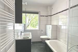WOHNGLÜCK MIT BLICK INS GRÜNE! SCHÖNE 3 ZI-WOHNG. M. BALKON – Burger Landstr. 111, 42659 Burg/Höhscheid, Solingen – Vorschaubild 5