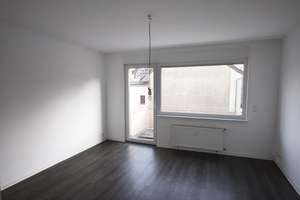 Wohnen mit Charakter: 3-Zimmer-Dachgeschosswohnung in Odenkirchen-Mitte – Kamphausener Straße 15, 41199 Odenkirchen-Mitte, Mönchengladbach – Vorschaubild 4