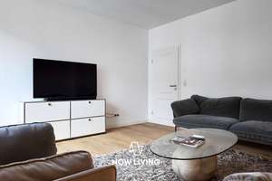 Attraktive Stadtwohnung im Erstbezug nach Sanierung mit Balkon