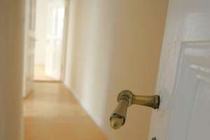 Provisionsfrei - gepflegte, helle Altbauwohnung in Nord-Neukölln – Die vollständige Adresse der Immobilie erhältst du vom Anbieter., 12051 Neukölln (Ortsteil), Berlin – Vorschaubild 17