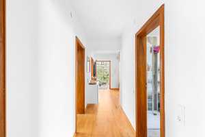 Ihr neues Zuhause in Ziegetsdorf - Modernisiertes Zweifamilienhaus mit Gartenparadies und PV-Anlage! – Regensburg – Vorschaubild 17