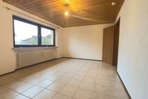 Top-gepflegtes Mehrgenerationenhaus mit separaten Zugängen und Loggia – Die vollständige Adresse der Immobilie erhältst du vom Anbieter., 66877 Ramstein-Miesenbach – Vorschaubild 8