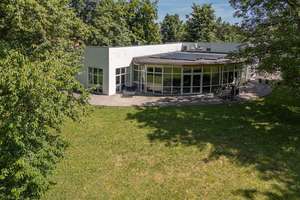 Einzigartige Waldrandvilla in Alleinlage – Ein Rückzugsort für höchste Ansprüche – Die vollständige Adresse der Immobilie erhältst du vom Anbieter., 86663 Asbach-Bäumenheim – Vorschaubild 8