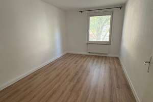 Erstbezug nach Modernisierung: 3-Zimmer Wohnung zentral in Kleefeld mit Balkon – Schulze-Delitzsch-Str. 1, III.OG rechts, 30625 Kleefeld, Hannover – Vorschaubild 4