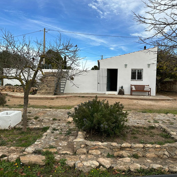Rustikales Anwesen mit viel Charme in Partida Baiona – Pla de Santa Maria
