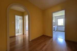 „Haus im Haus“-Erlebnis - Großzügige 4-Zimmer-Wohnung mit Balkon & eigenem Garten – 70499 Weilimdorf (Ortsteil), Stuttgart – Vorschaubild 10