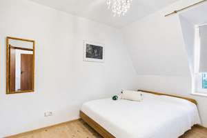 Attraktive 2-Zimmer-Wohnung mit Süd-/Westbalkon & Tiefgaragenstellplatz in Hamburg-Lokstedt – Die vollständige Adresse der Immobilie erhältst du vom Anbieter., 22453 Niendorf, Hamburg – Vorschaubild 5