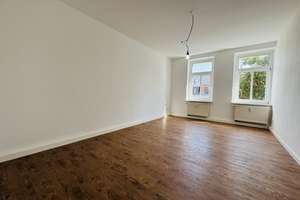 AKTION: 2 Monate Kaltmietfrei! + 300 € Energiekostenbonus! Frisch sanierte 2-Zimmer Dachgeschoss-WE – Gustav-Adolf-Straße 38, 9116 Altendorf, Chemnitz – Vorschaubild 2
