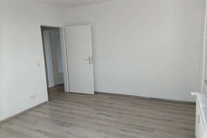 Komplett sanierte 3 Zimmer Wohnung mit Balkon in Gelsenkirchen zu vermieten – Stallbergshof 10, 45883 Feldmark, Gelsenkirchen – Vorschaubild 7